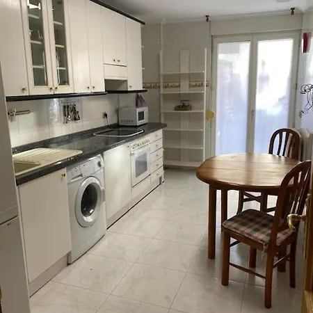 Espacioso Y Acogedor, Muy Confortable - Al Lado De La Plaza Mayor Apartment