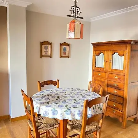 Apartment Espacioso Y Acogedor, Muy Confortable - Al Lado De La Plaza Mayor
