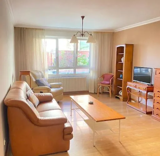 Espacioso Y Acogedor, Muy Confortable - Al Lado De La Plaza Mayor